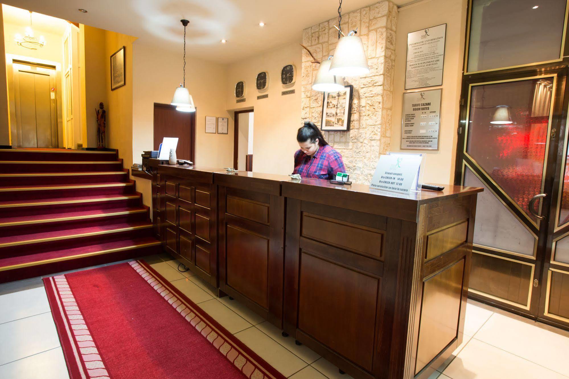Hotel Rina Cerbul 시나이아 외부 사진